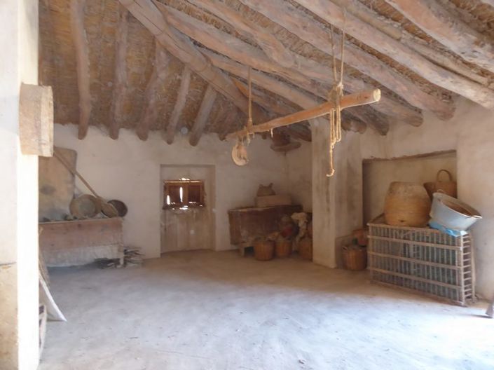 Image No.45-9 Bed Property for sale