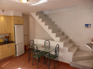 v2158251