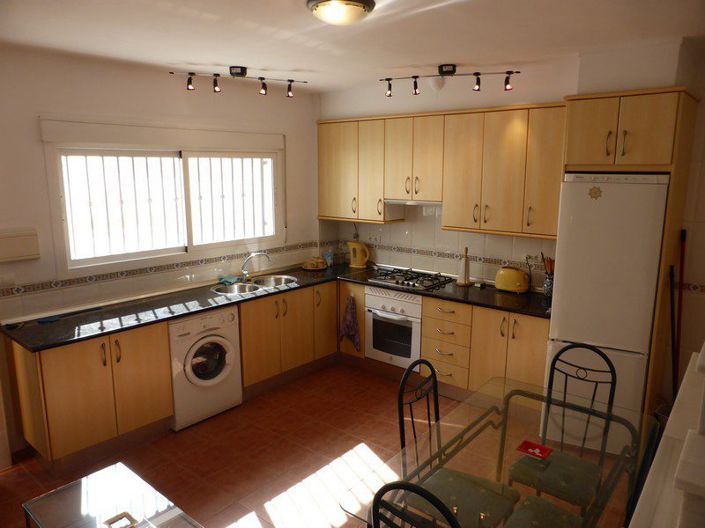 Image No.5-Propriété de 1 chambre à vendre à Zújar
