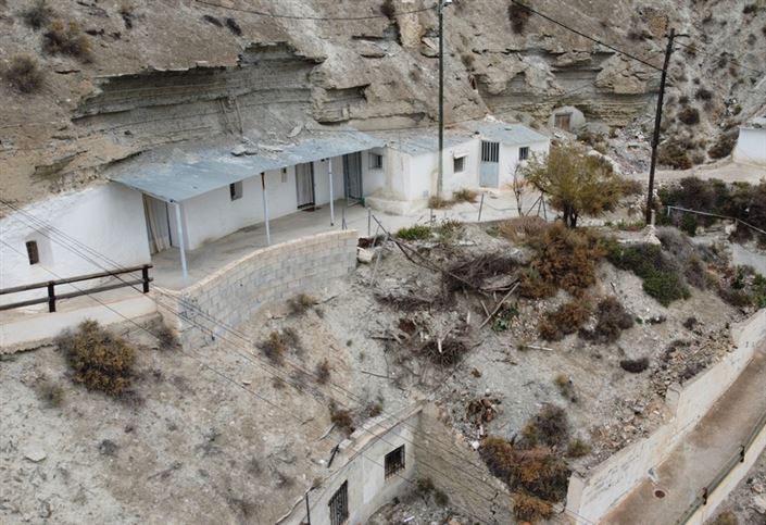 Image No.3-7 Bed House for sale