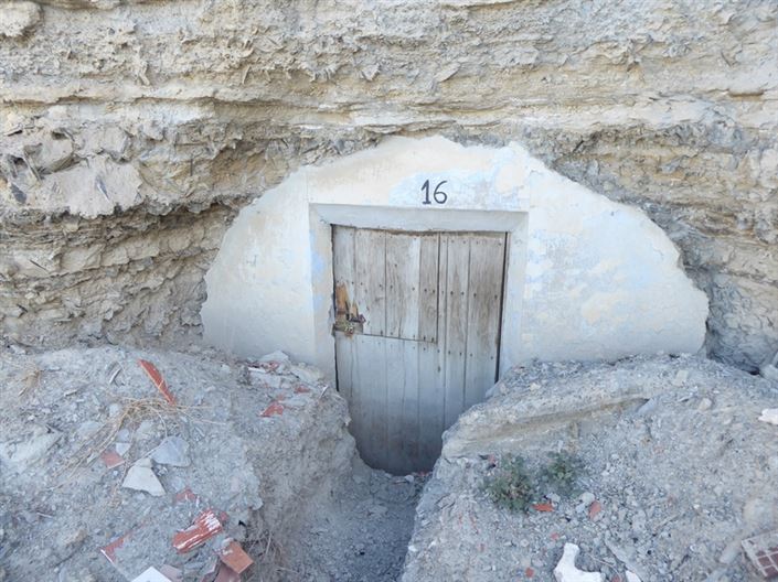 Image No.34-7 Bed House for sale