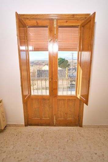 Image No.30-Propriété de 5 chambres à vendre à Benamaurel