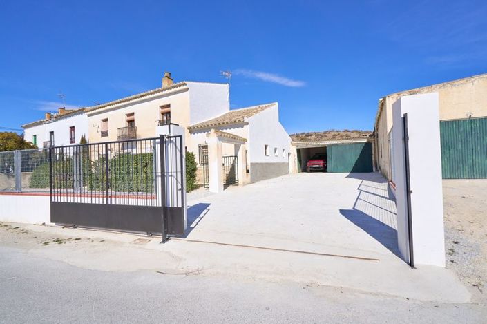 Image No.7-Propriété de 5 chambres à vendre à Benamaurel