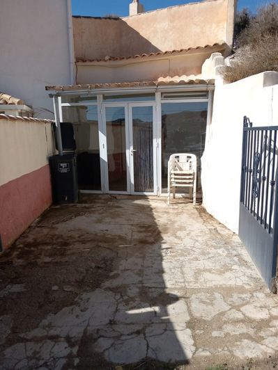 Image No.4-3 Bed House for sale