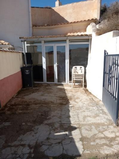 Image No.4-3 Bed House for sale