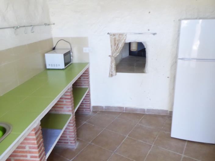 Image No.10-3 Bed House for sale