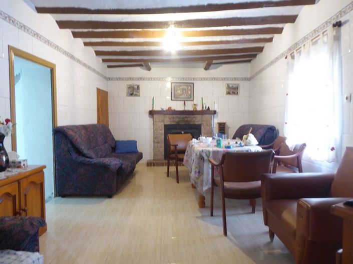 Image No.29-7 Bed Property for sale