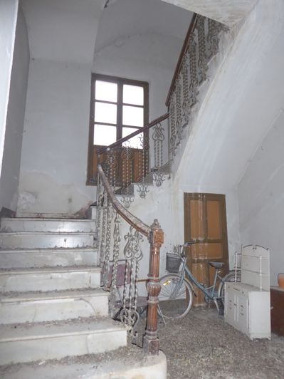 Image No.4-10 Bed Property for sale