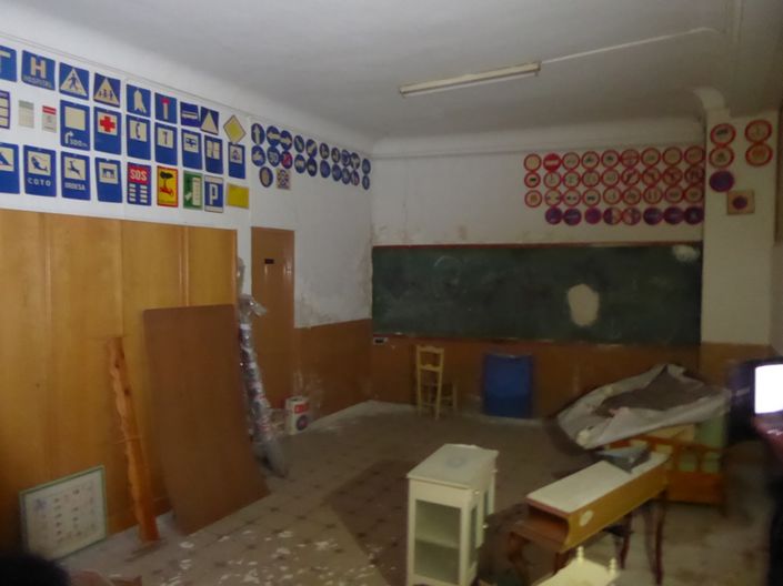 Image No.6-10 Bed Property for sale