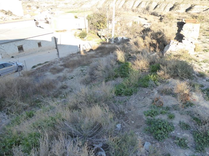 Image No.11-6 Bed House for sale