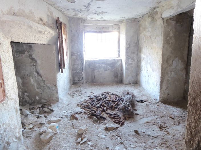 Image No.25-6 Bed House for sale