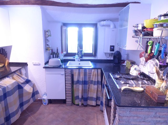 Image No.19-3 Bed House for sale