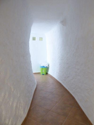 Image No.27-3 Bed House for sale