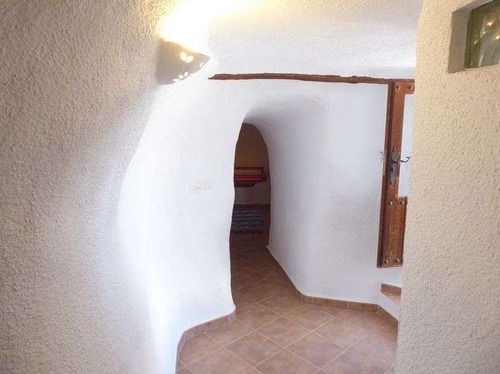 Image No.30-3 Bed House for sale