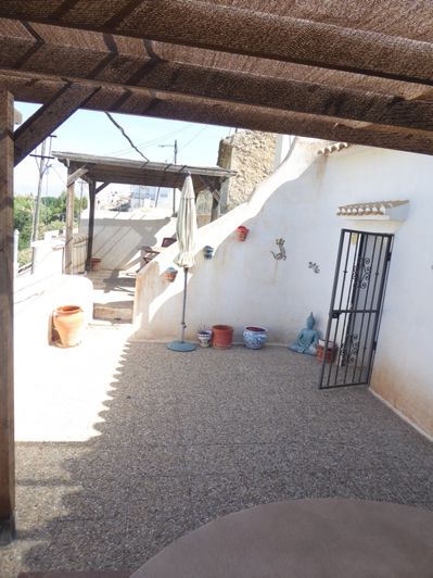 Image No.37-3 Bed House for sale