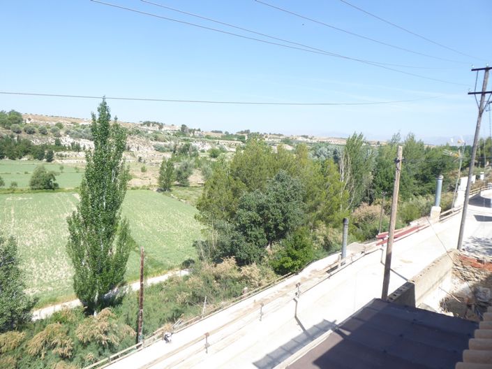 Image No.41-3 Bed House for sale