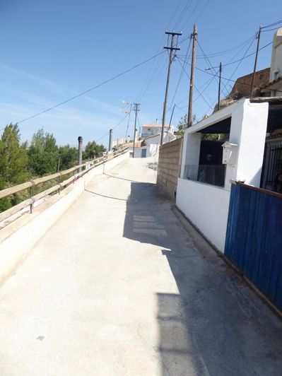 Image No.43-3 Bed House for sale