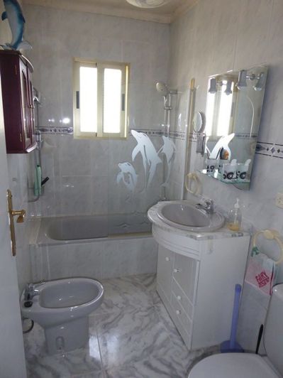 Image No.11-7 Bed Property for sale