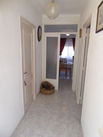 Image No.6-7 Bed Property for sale