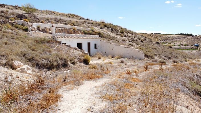 Image No.15-5 Bed House for sale