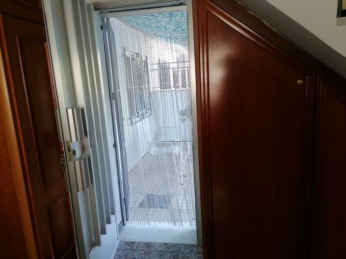 Image No.38-6 Bed Property for sale