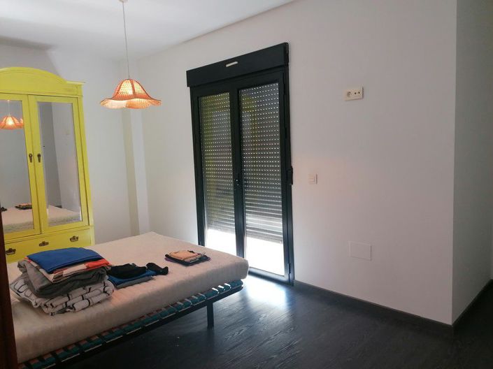 Image No.24-3 Bed Property for sale