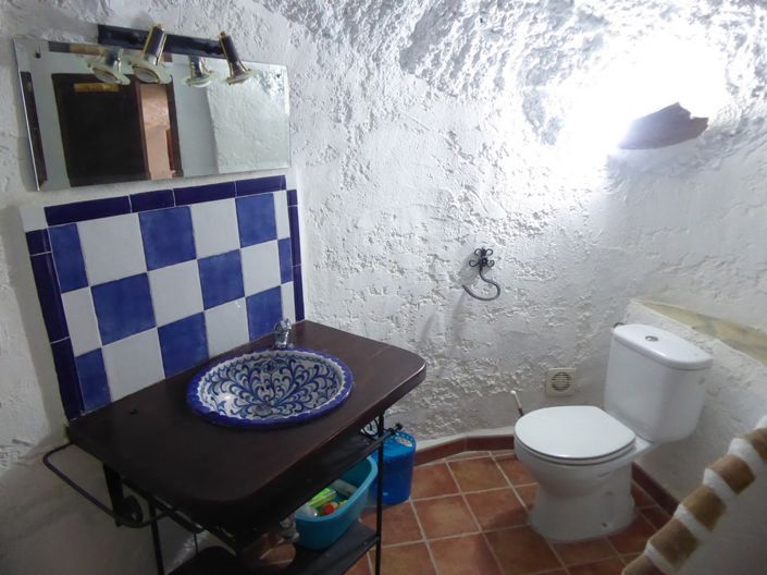 Image No.46-4 Bed House for sale