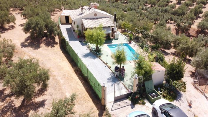 Image No.23-2 Bed Property for sale