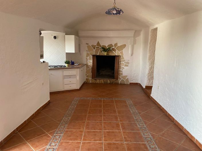 Image No.7-3 Bed House for sale