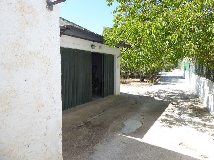 Image No.24-3 Bed Property for sale