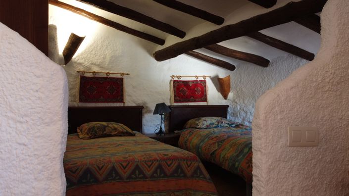 Image No.25-3 Bed Cortijo for sale