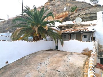 1 - Galera, House