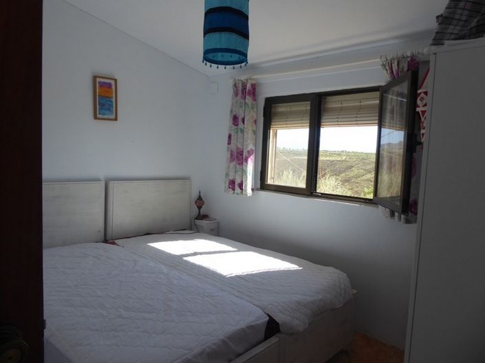 Image No.18-6 Bed House for sale