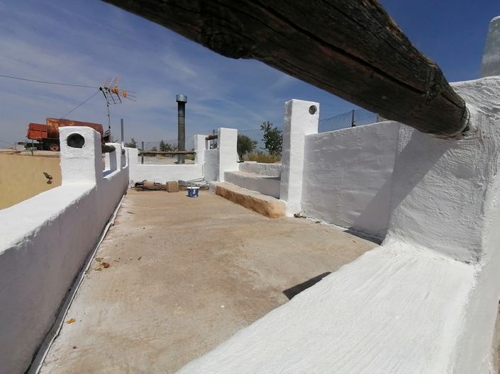 Image No.25-6 Bed House for sale