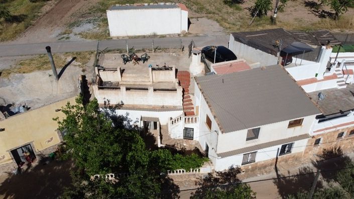 Image No.5-6 Bed House for sale