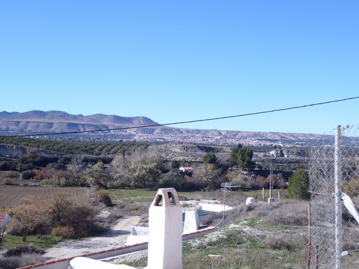 Image No.6-3 Bed House for sale