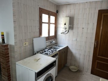 v3046253
