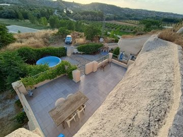 v3058254