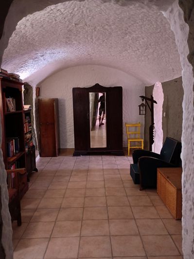 Image No.49-7 Bed House for sale