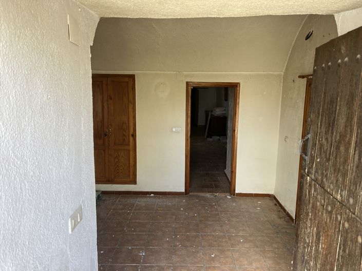 Image No.7-3 Bed House for sale