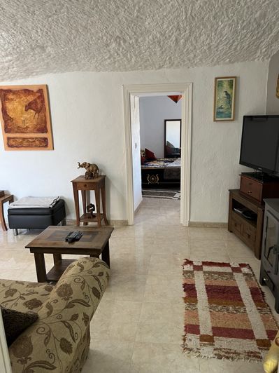 Image No.11-4 Bed House for sale