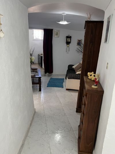 Image No.27-4 Bed House for sale