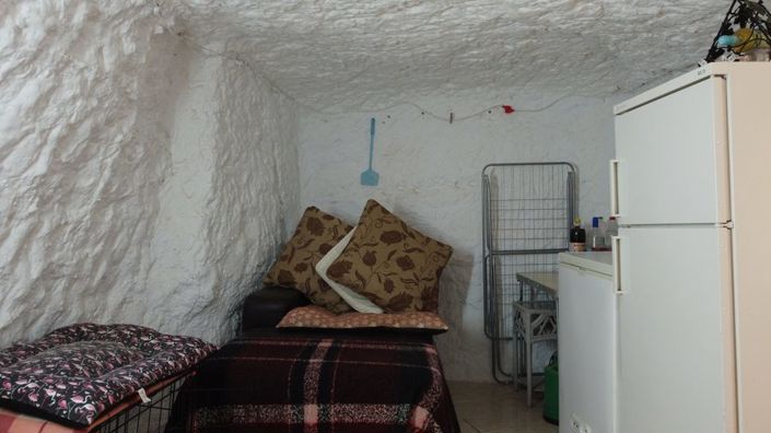 Image No.39-4 Bed House for sale