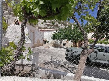 v3065243