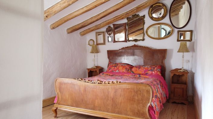 Image No.34-3 Bed Property for sale