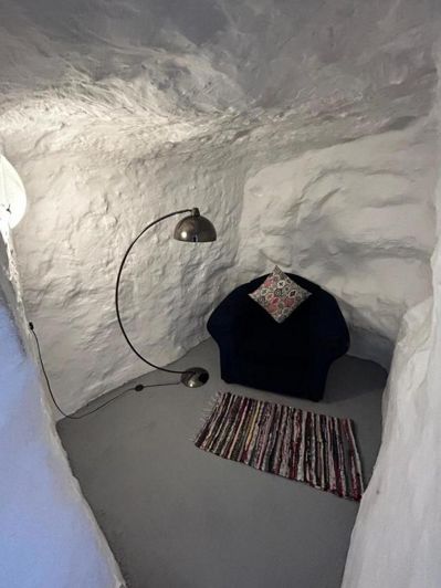 Image No.21-6 Bed House for sale