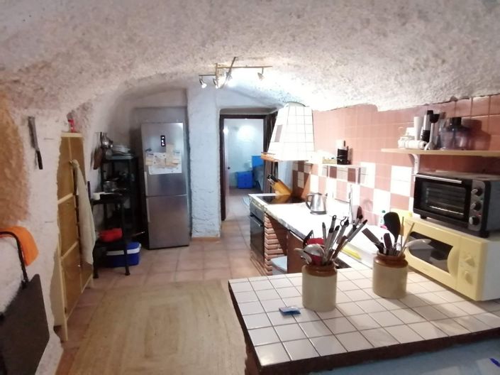 Image No.12-3 Bed House for sale