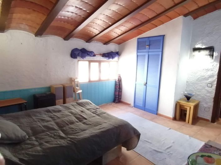 Image No.20-3 Bed House for sale