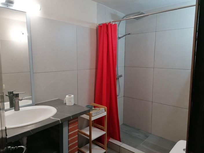 Image No.23-3 Bed House for sale