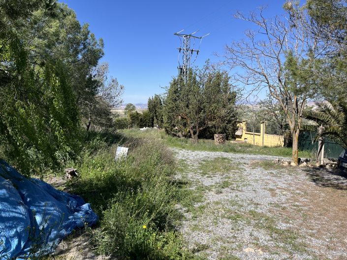 Image No.10-3 Bed House for sale